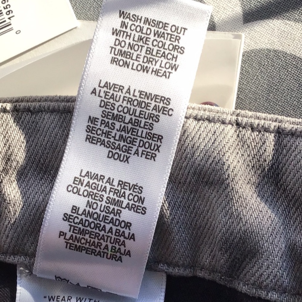 GOOD AMERICAN 
Good 90s marbled grey relaxed jeans size 8/29 NWT - Picture 10 of 11